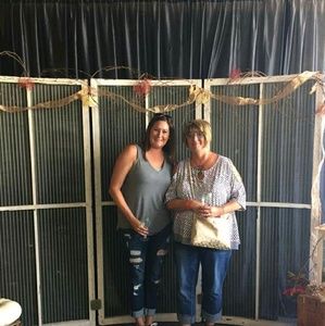 Meet your Posher, Sandrs